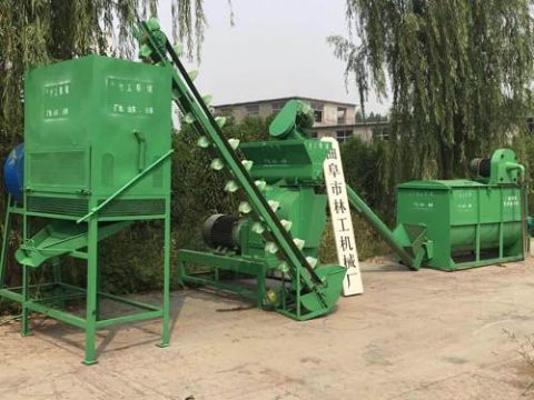 点击查看详细信息<br>标题：饲料颗粒机 阅读次数：2559